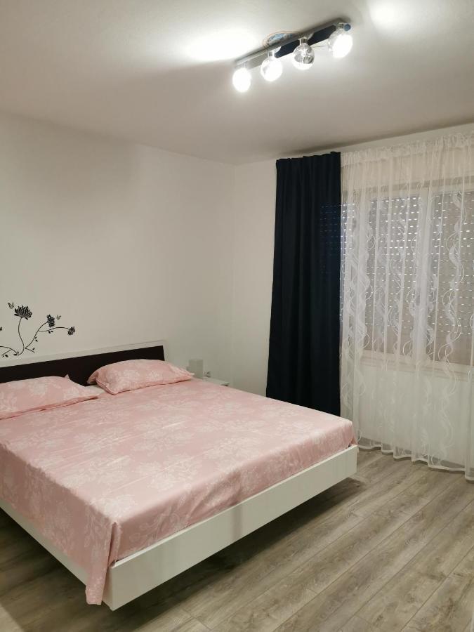 Apartments Penko Ловран Экстерьер фото